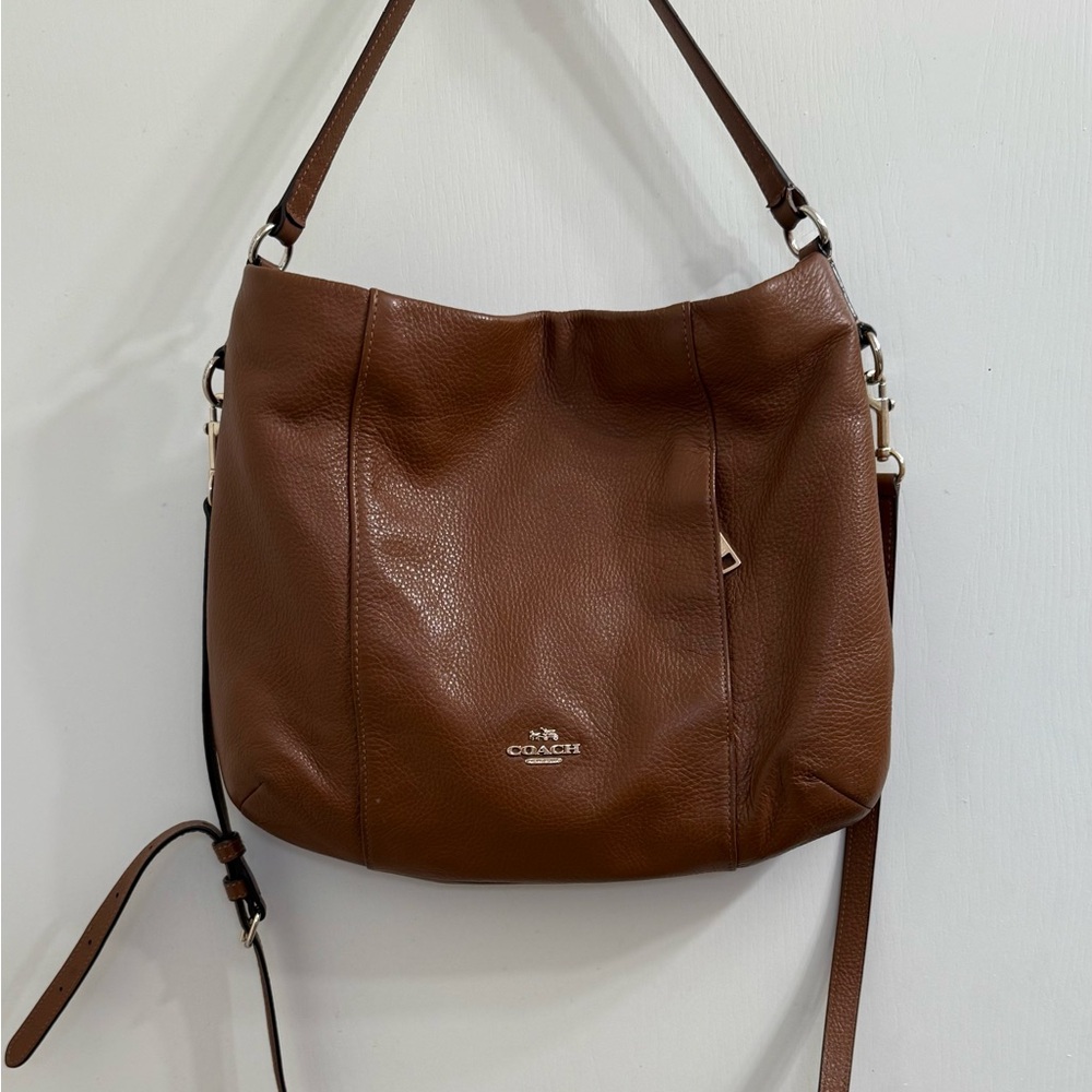Coach purse 14w 11 tall